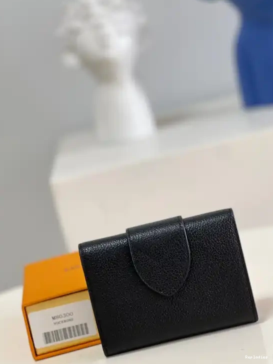 Repladies VUITTON LOUIS PONT WALLET COMPACT 9 0622